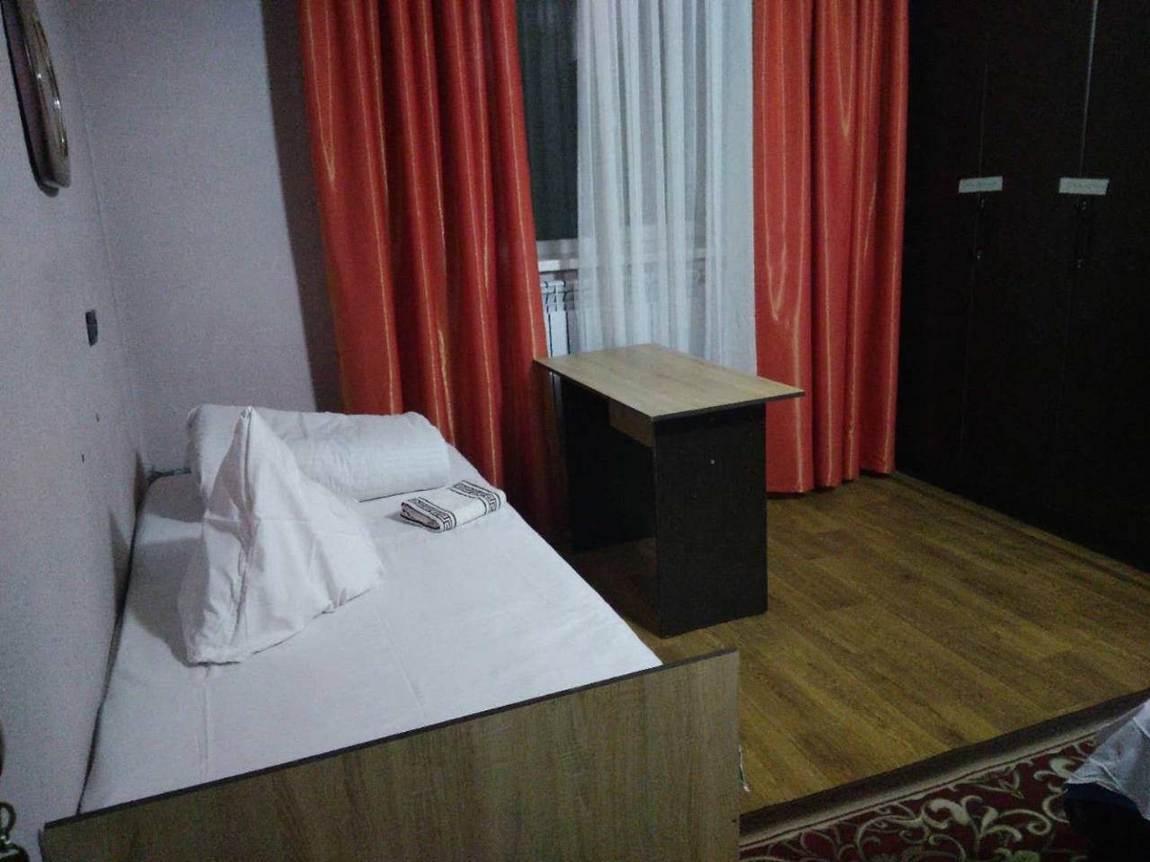 Saima Guest House أوش المظهر الخارجي الصورة